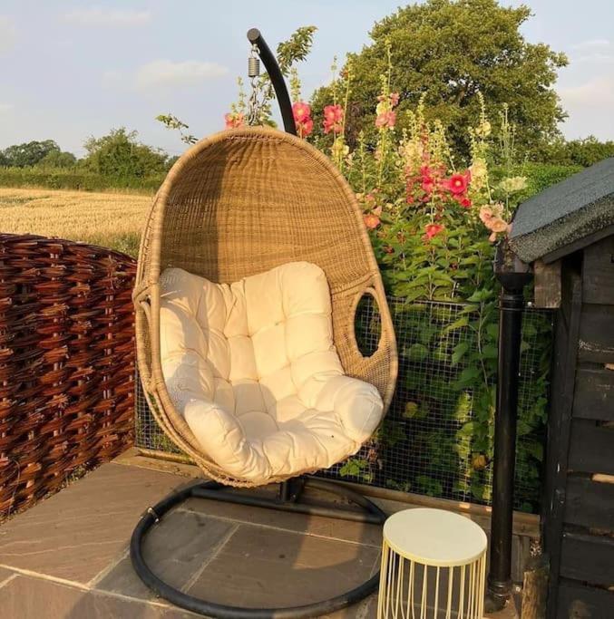 Beautiful Cottage In Bredfield Near To Woodbridge On The Suffolk Coast Екстериор снимка